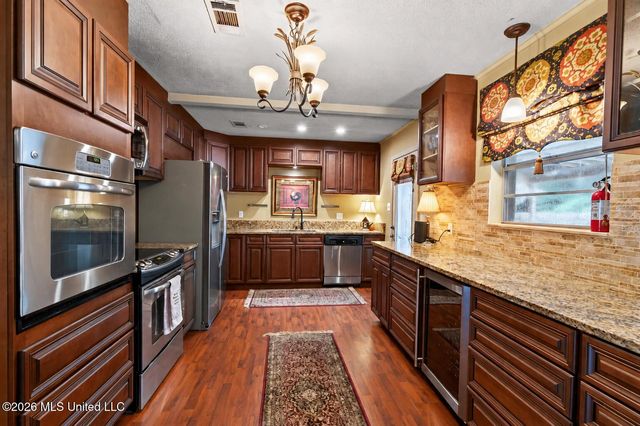 13239 Old Woolmarket Road, Biloxi, MS 39532