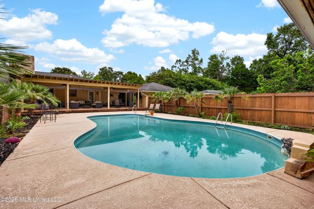 13239 Old Woolmarket Road, Biloxi, MS 39532