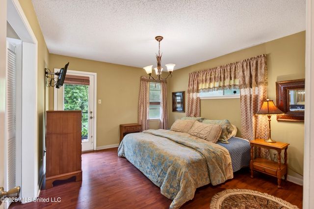 13239 Old Woolmarket Road, Biloxi, MS 39532