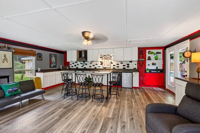 13239 Old Woolmarket Road, Biloxi, MS 39532