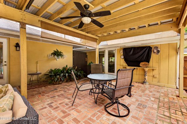 13239 Old Woolmarket Road, Biloxi, MS 39532