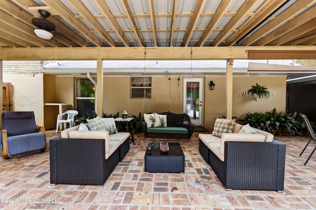13239 Old Woolmarket Road, Biloxi, MS 39532