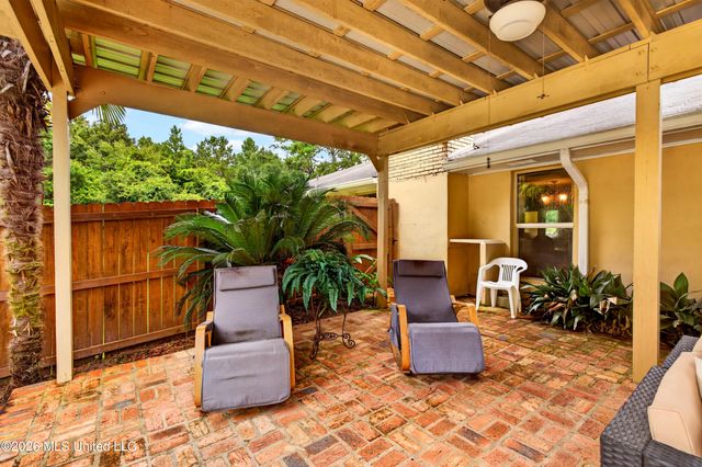 13239 Old Woolmarket Road, Biloxi, MS 39532