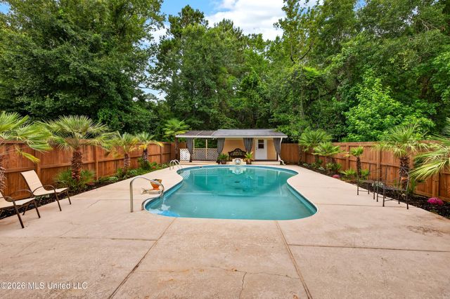 13239 Old Woolmarket Road, Biloxi, MS 39532