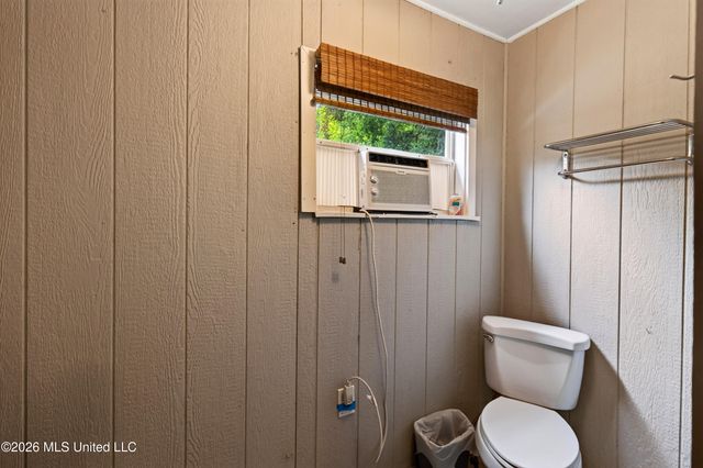 13239 Old Woolmarket Road, Biloxi, MS 39532