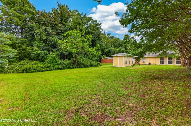 13239 Old Woolmarket Road, Biloxi, MS 39532