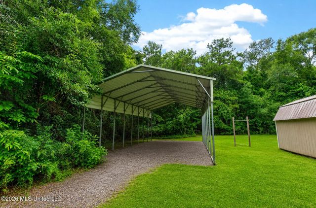 13239 Old Woolmarket Road, Biloxi, MS 39532