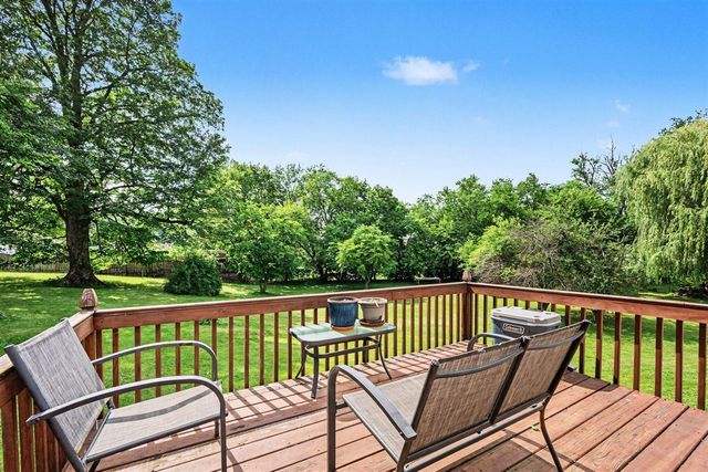 215 S Lincoln Avenue, Three Rivers, MI 49093