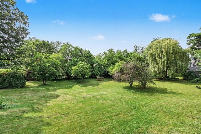 215 S Lincoln Avenue, Three Rivers, MI 49093