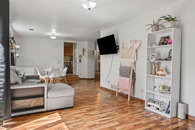 215 S Lincoln Avenue, Three Rivers, MI 49093