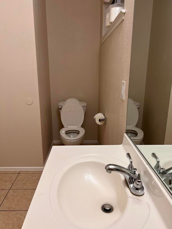 Image 13 of property listing at 3136 W Austin Way, Fresno, CA 93722
