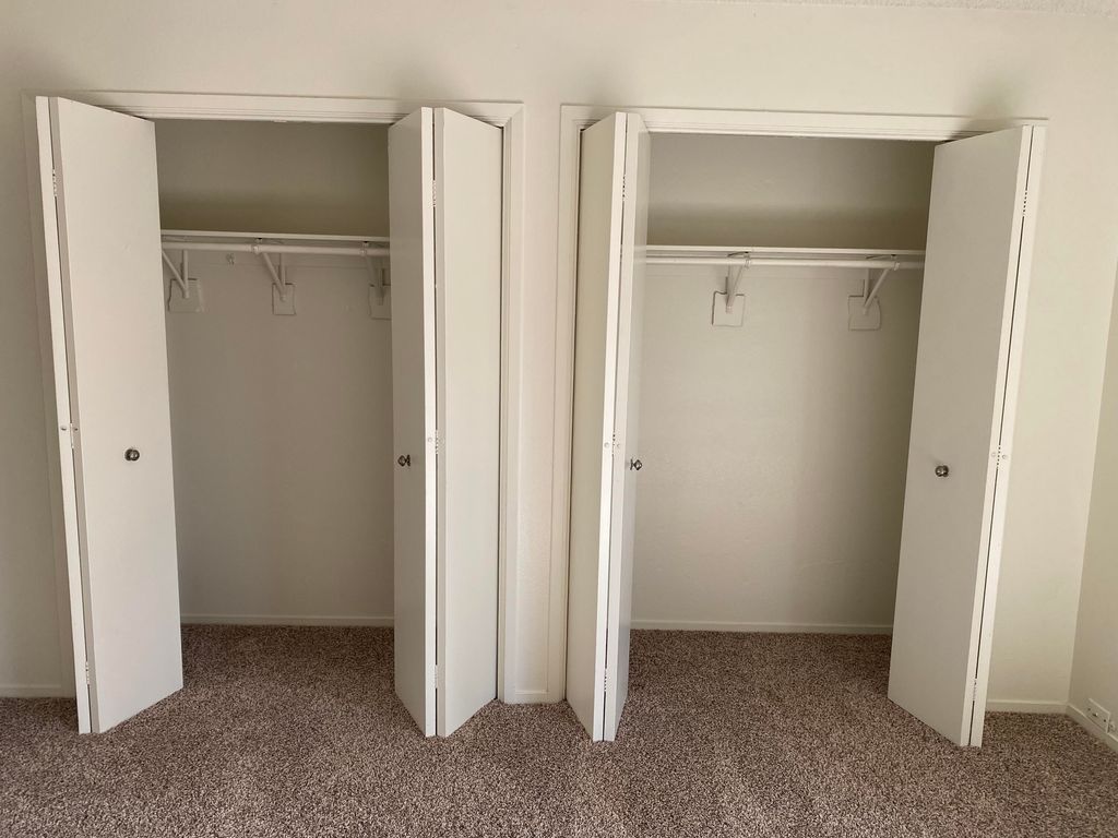 Image 37 of property listing at 3136 W Austin Way, Fresno, CA 93722