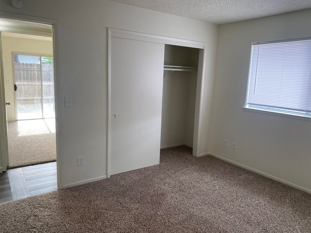 Image 42 of property listing at 3136 W Austin Way, Fresno, CA 93722