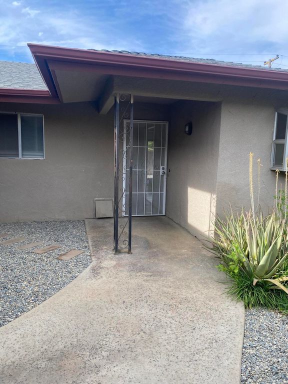 Image 46 of property listing at 3136 W Austin Way, Fresno, CA 93722