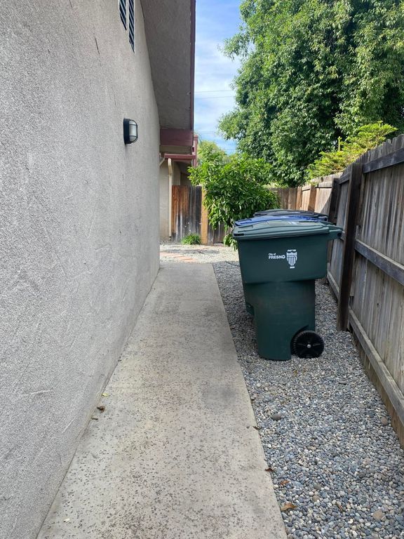 Image 52 of property listing at 3136 W Austin Way, Fresno, CA 93722