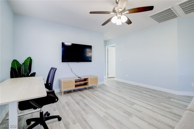 5929 Autumn Harvest Ave Avenue, Las Vegas, NV 89142