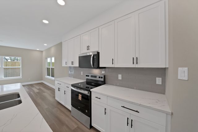 4612 Red Bud Court, The Colony, TX 75056