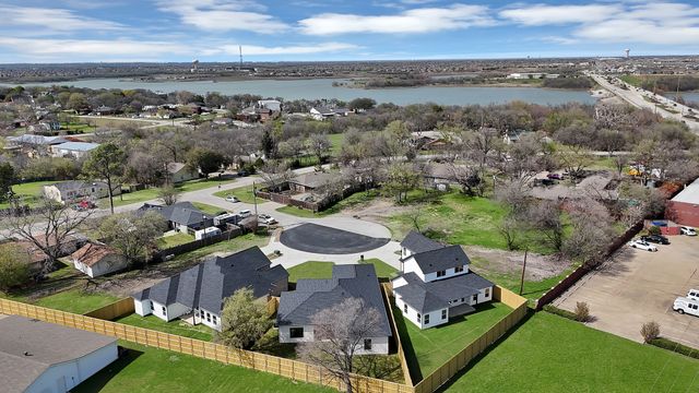 4612 Red Bud Court, The Colony, TX 75056