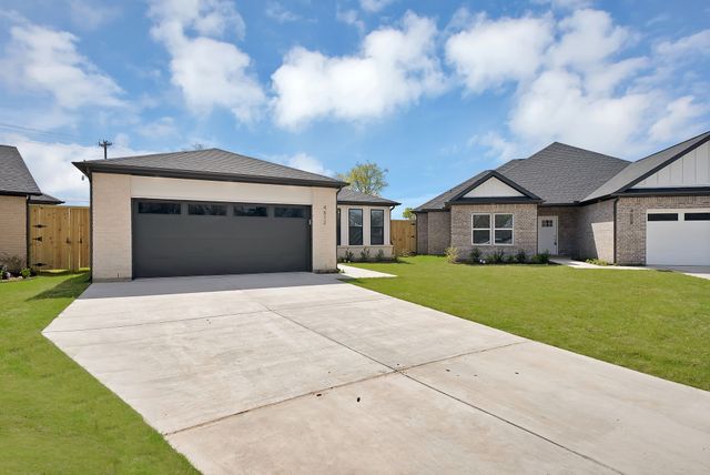 4612 Red Bud Court, The Colony, TX 75056