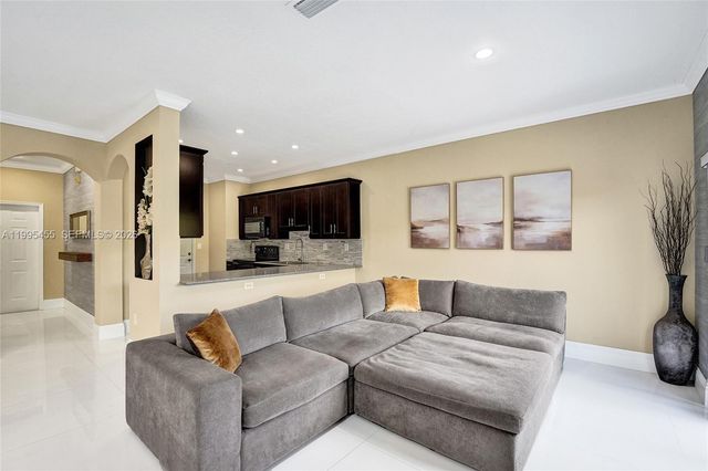 5144 SW 141st Ter, Miramar, FL 33027