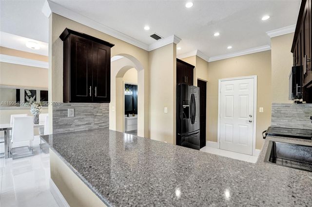 5144 SW 141st Ter, Miramar, FL 33027