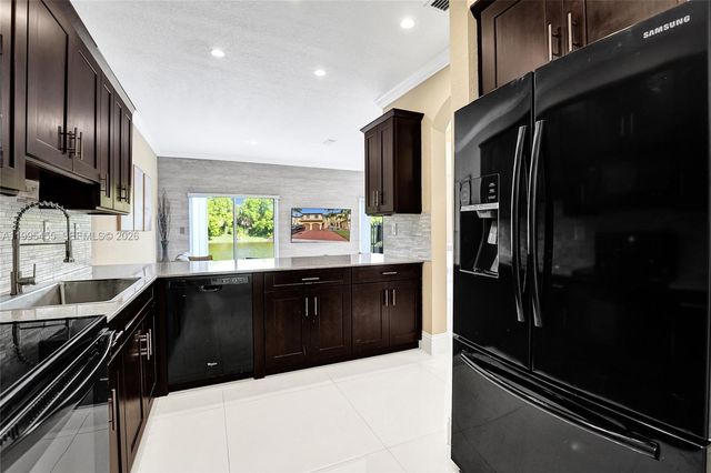 5144 SW 141st Ter, Miramar, FL 33027