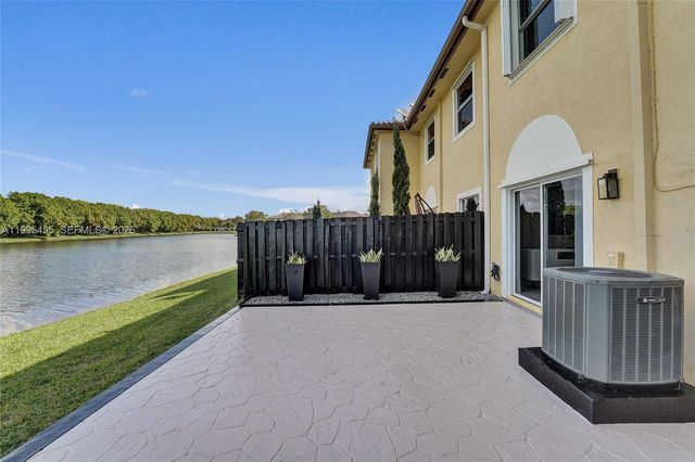 5144 SW 141st Ter, Miramar, FL 33027