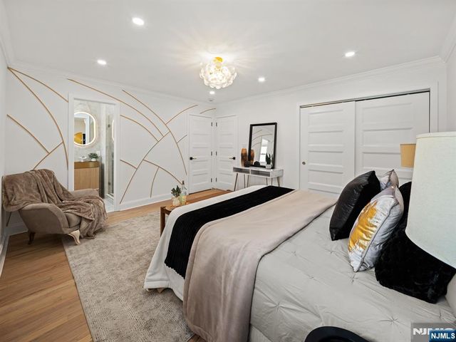 22-35 Radburn Road, Fair Lawn, NJ 07410