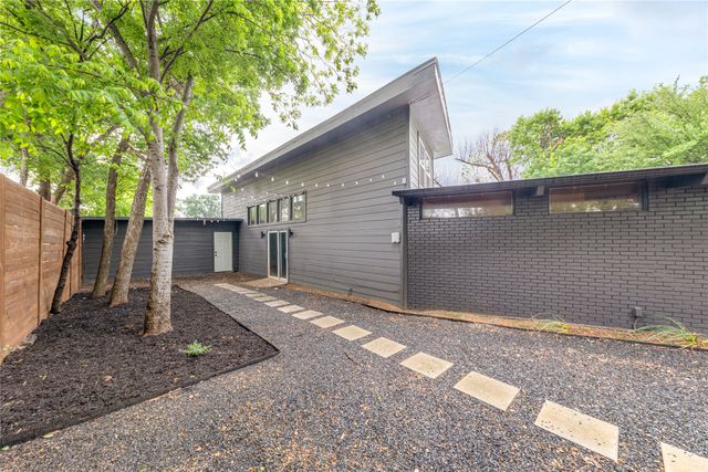 3611 Marsh Lane Place, Dallas, TX 75220