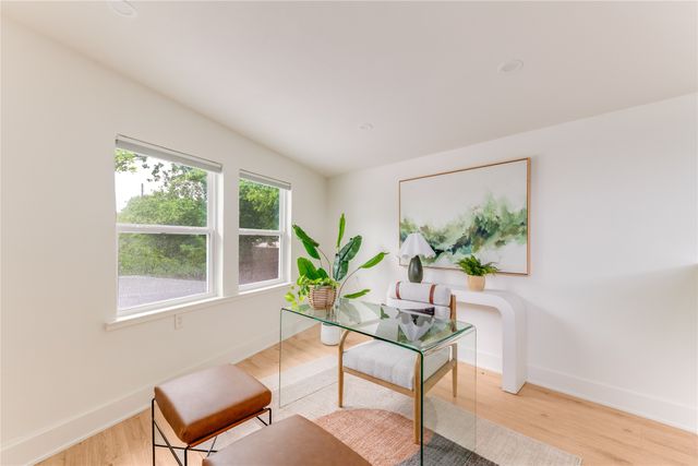 3611 Marsh Lane Place, Dallas, TX 75220