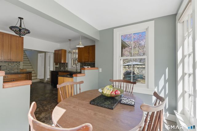 104 Putnam Road, Pomfret, CT 06259