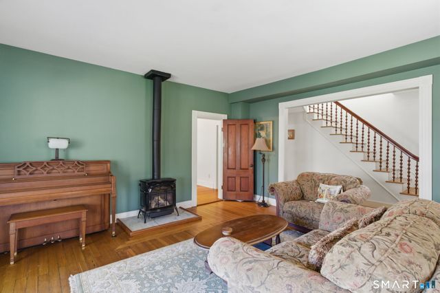 104 Putnam Road, Pomfret, CT 06259