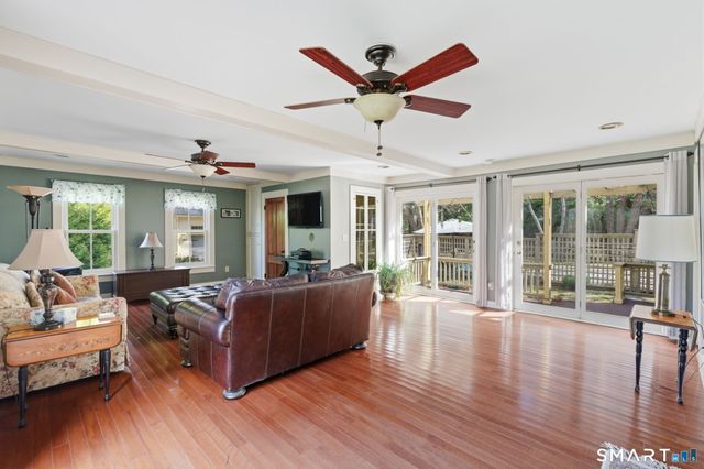 104 Putnam Road, Pomfret, CT 06259