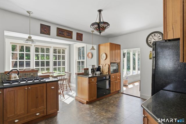 104 Putnam Road, Pomfret, CT 06259