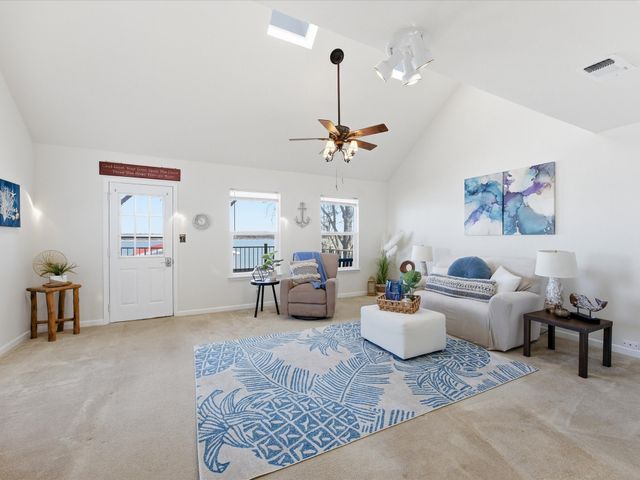 707 Marco Drive, Runaway Bay, TX 76426