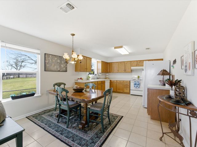 707 Marco Drive, Runaway Bay, TX 76426