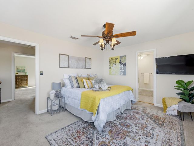 707 Marco Drive, Runaway Bay, TX 76426