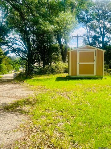 9756 Plank Rd, Clinton, LA 70722