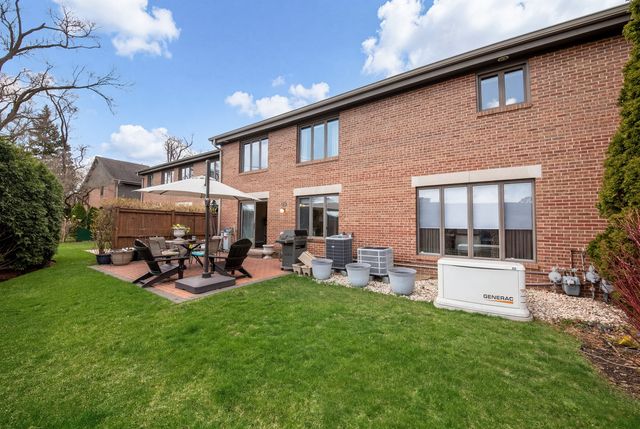 49 Park Lane 49, Park Ridge, IL 60068