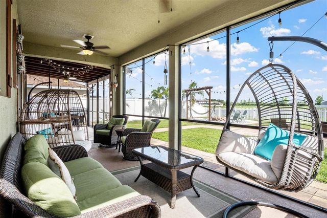 10624 ALDO MORO DRIVE, Wimauma, FL 33598