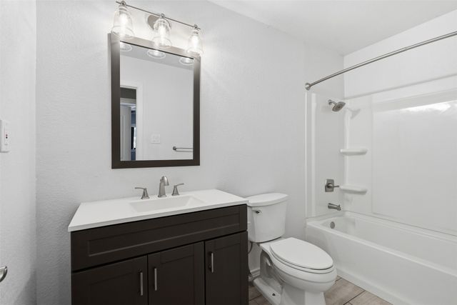 1420 Laurel Lane, Cleburne, TX 76033