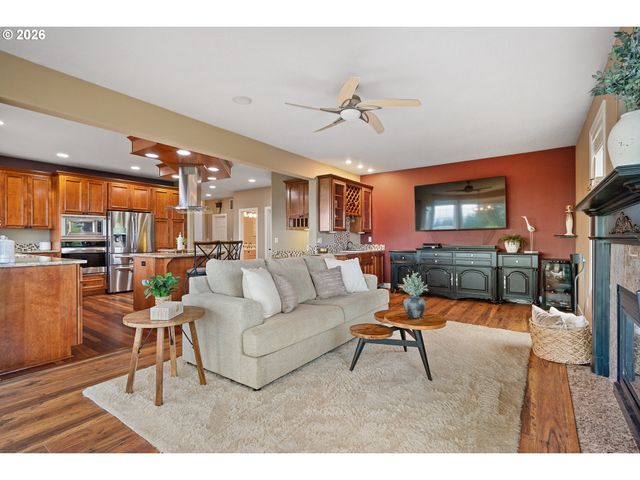 124 POMPANO Rd, Woodland, WA 98674