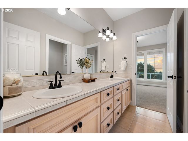 124 POMPANO Rd, Woodland, WA 98674
