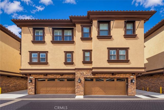 656 W Huntington, Arcadia, CA 91007