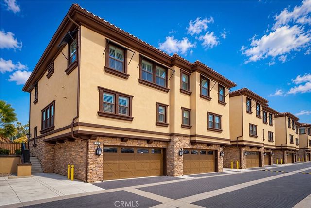 656 W Huntington, Arcadia, CA 91007