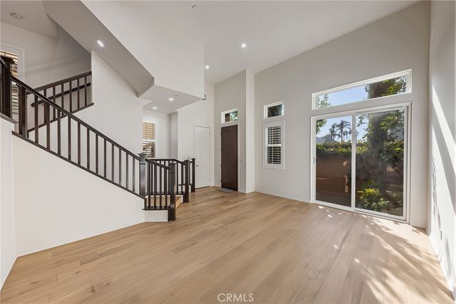 656 W Huntington, Arcadia, CA 91007