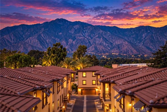 656 W Huntington, Arcadia, CA 91007