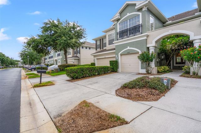 2052 PARK CRESCENT DRIVE, Land O Lakes, FL 34639