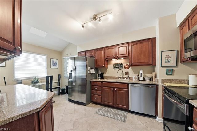 1325 Blue Pete Rd RD, Virginia Beach, VA 23451