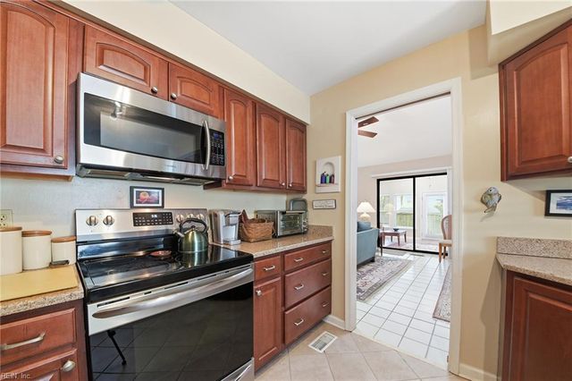 1325 Blue Pete Rd RD, Virginia Beach, VA 23451